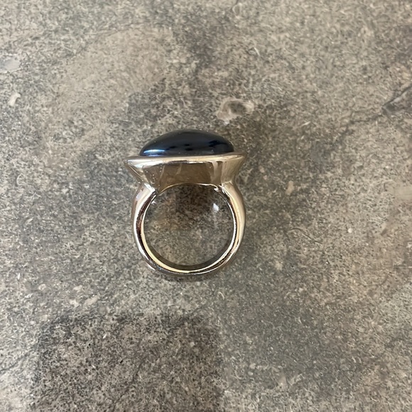 Gold and Black statement Cocktail Ring - Picture 4 of 10